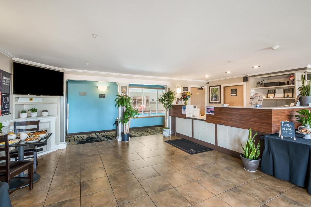 Red Lion Inn & Suites Sequim At Olympic National Park Exteriör bild